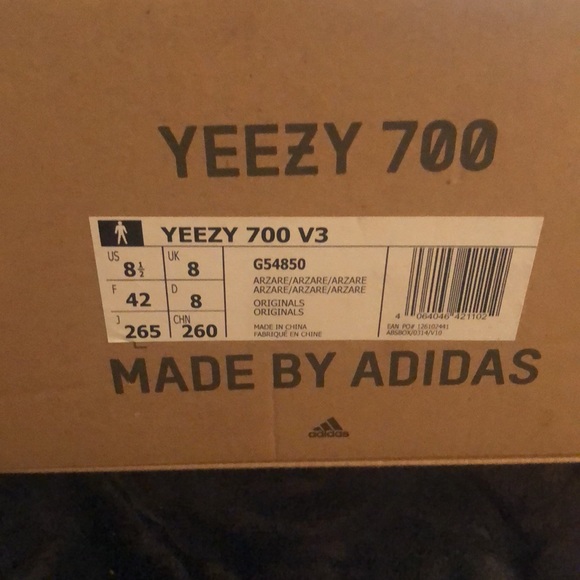 Great condition yeezy 700